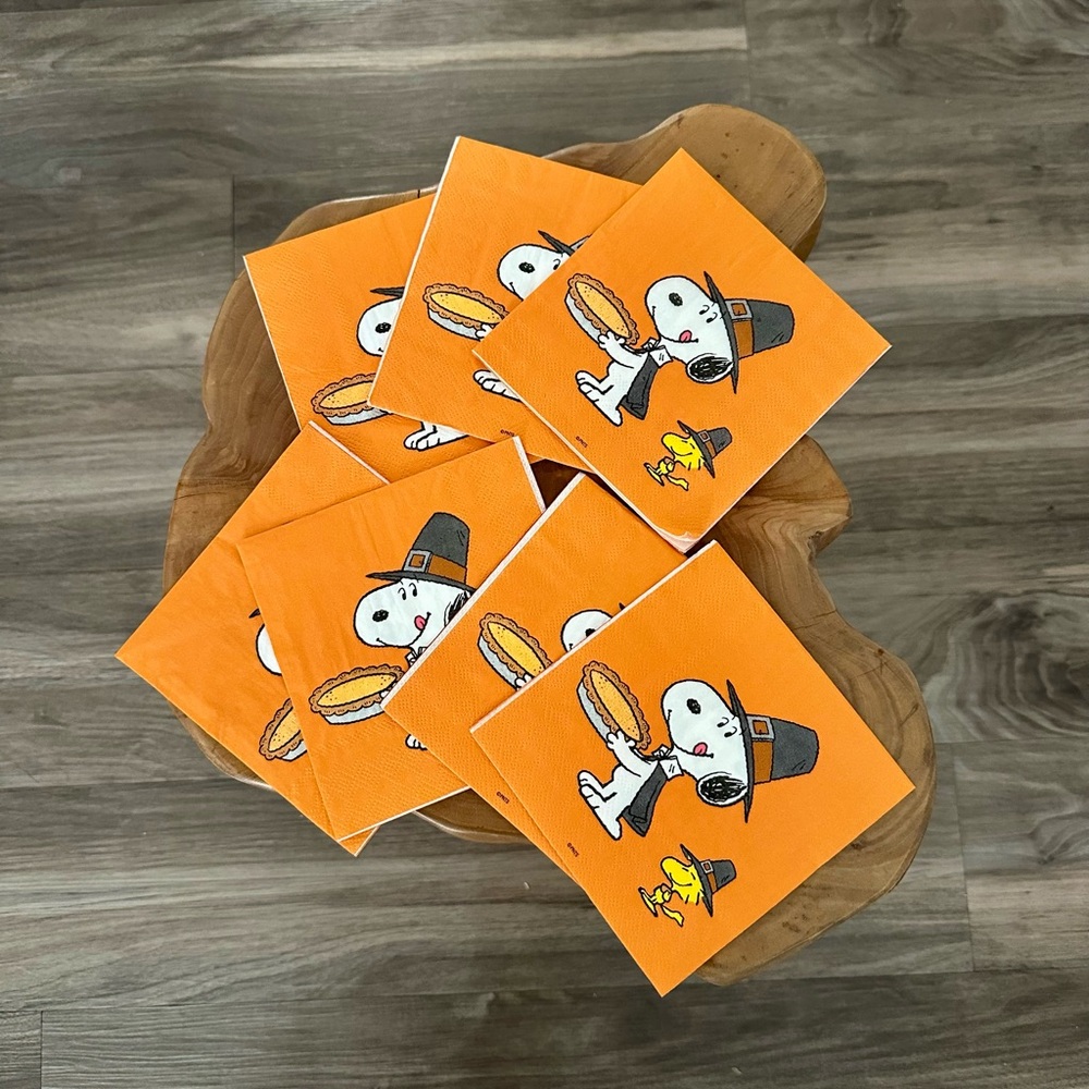Peanuts‎ Snoopy Cocktail Beverage Napkins Thanksgiving Fall Pilgrims Woodstock